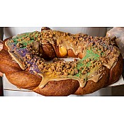 Cartozzo's Pecan Praline King Cake